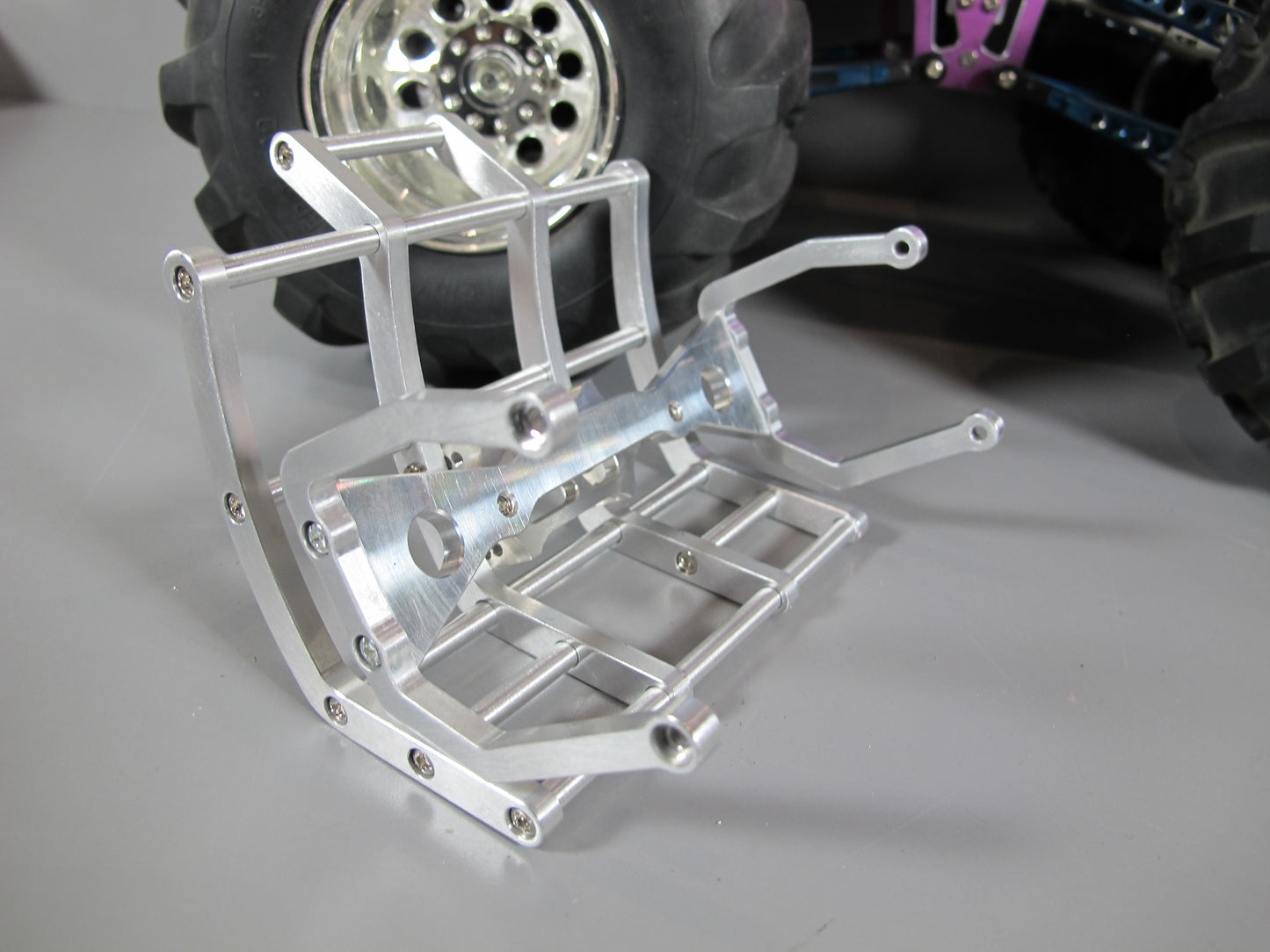 Tamiya 1/10 RC Ford F350 Juggernaut 1 2 Aluminum Axle Mount Bumper Grill Guard