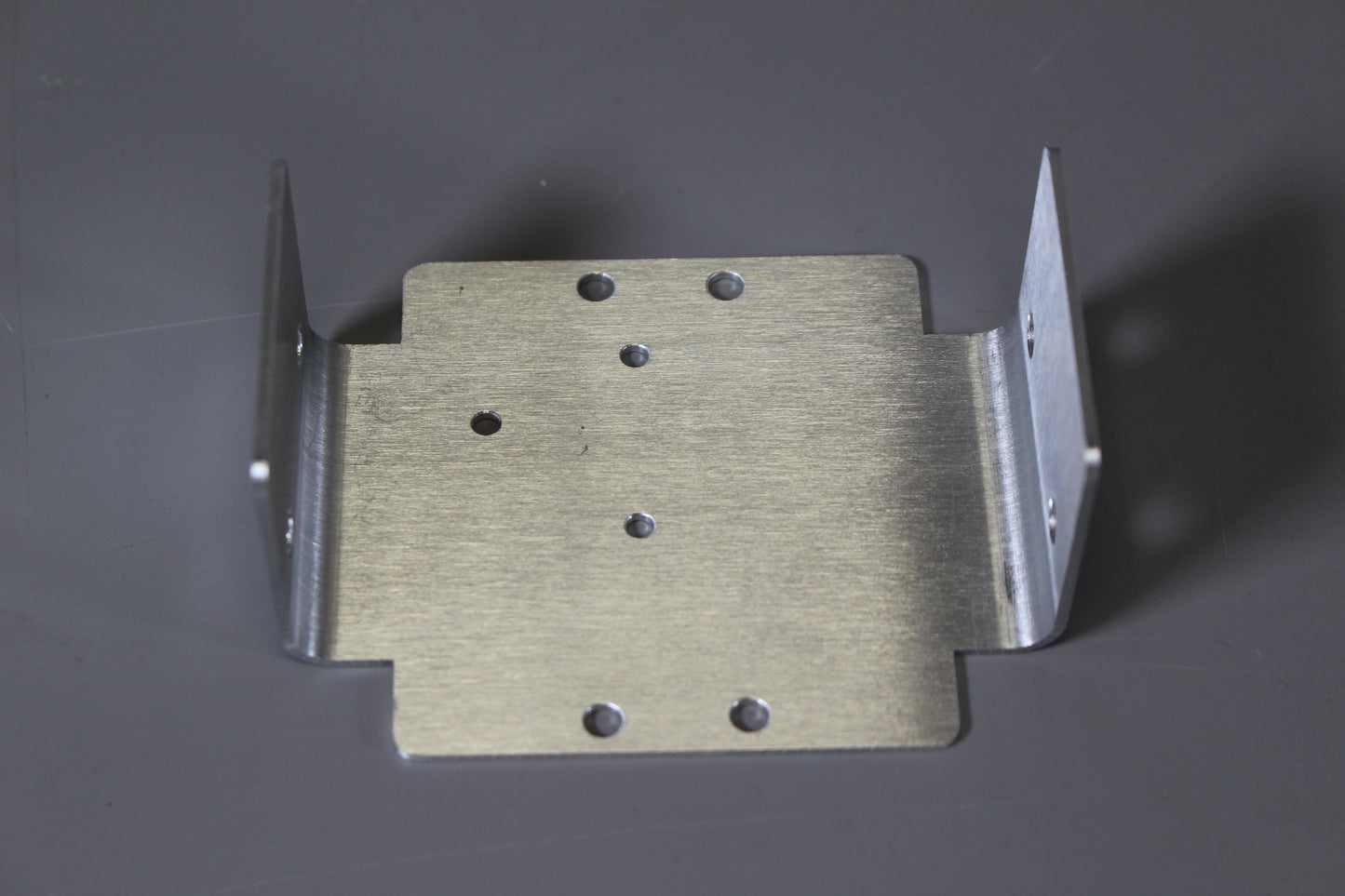 Aluminum Lower Protection Chassis Plate Brace Bracket for Tamiya 1/10 R/C Bullhead Super Clodbuster