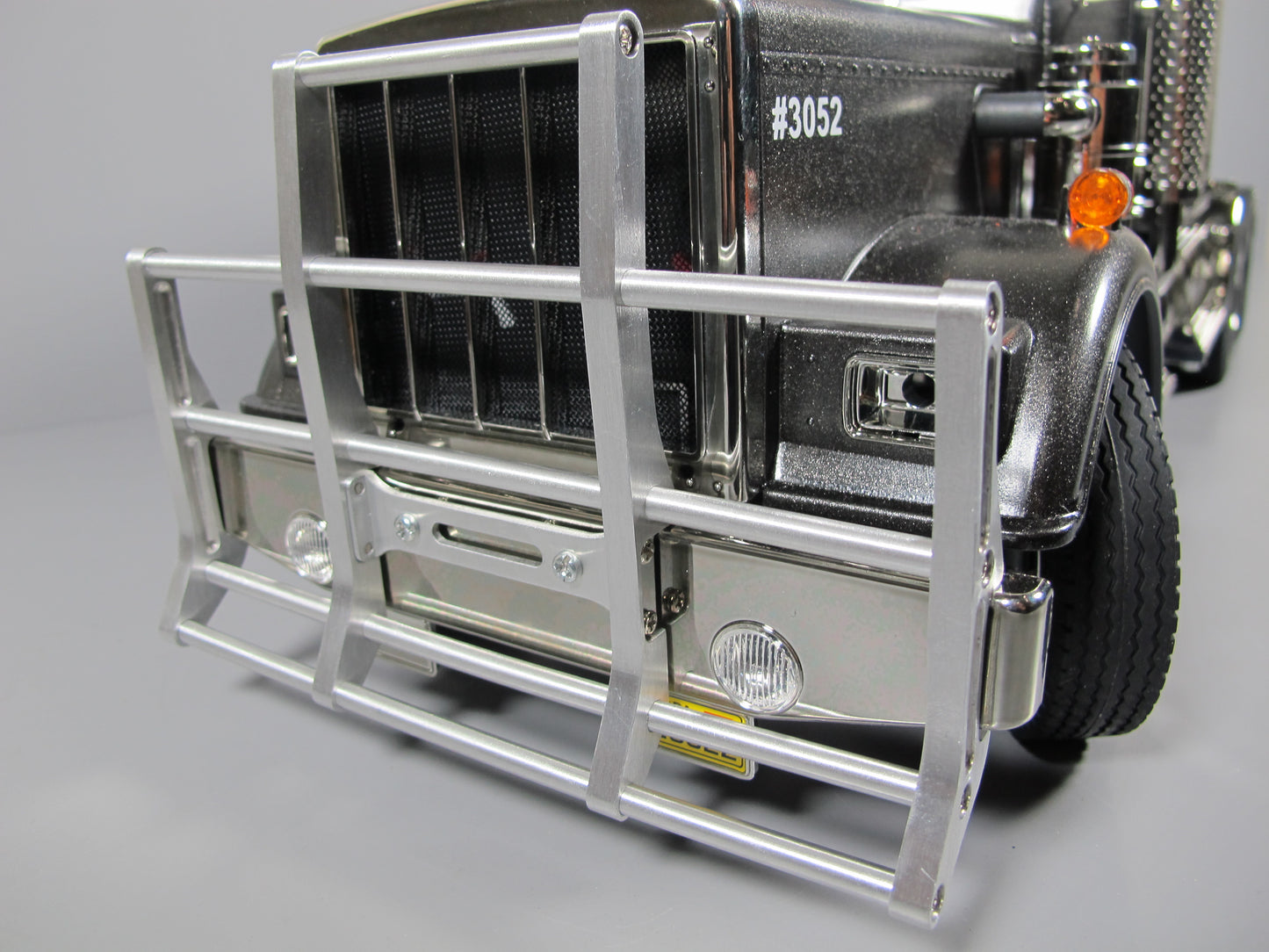Aluminum Front Animal Bumper Guard Protector for Tamiya R/C 1/14 King Hauler Grand Hauler Knight Hauler Globeliner