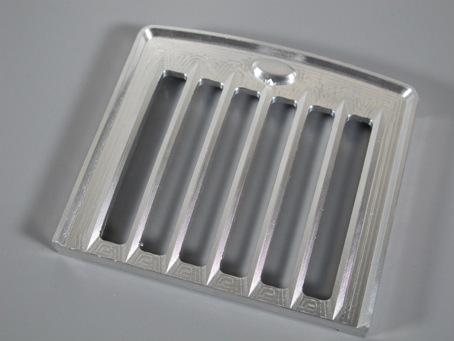 Aluminum Front Hood Grill Cover Guard Plate for Tamiya R/C Toy 1/14 Semi King Hauler Grand Hauler Semi Truck