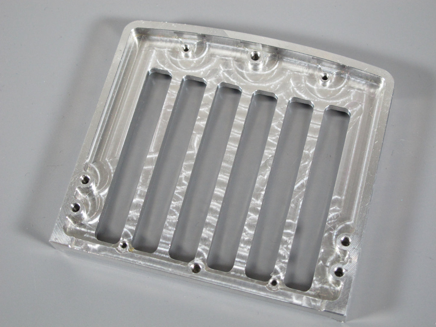 Aluminum Front Hood Grill Cover Guard Plate for Tamiya R/C Toy 1/14 Semi King Hauler Grand Hauler Semi Truck