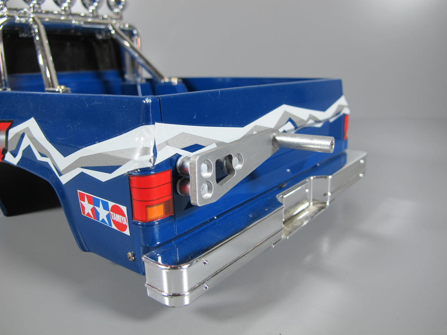 New "TOY" Aluminum Rear Spare Tire Rack Mount Stand for Tamiya Toy R/C 1/10 Ford F350 Tundra Hilux Blackfoot Super Clodbuster Bullhead King Grand Knight Hauler Truck