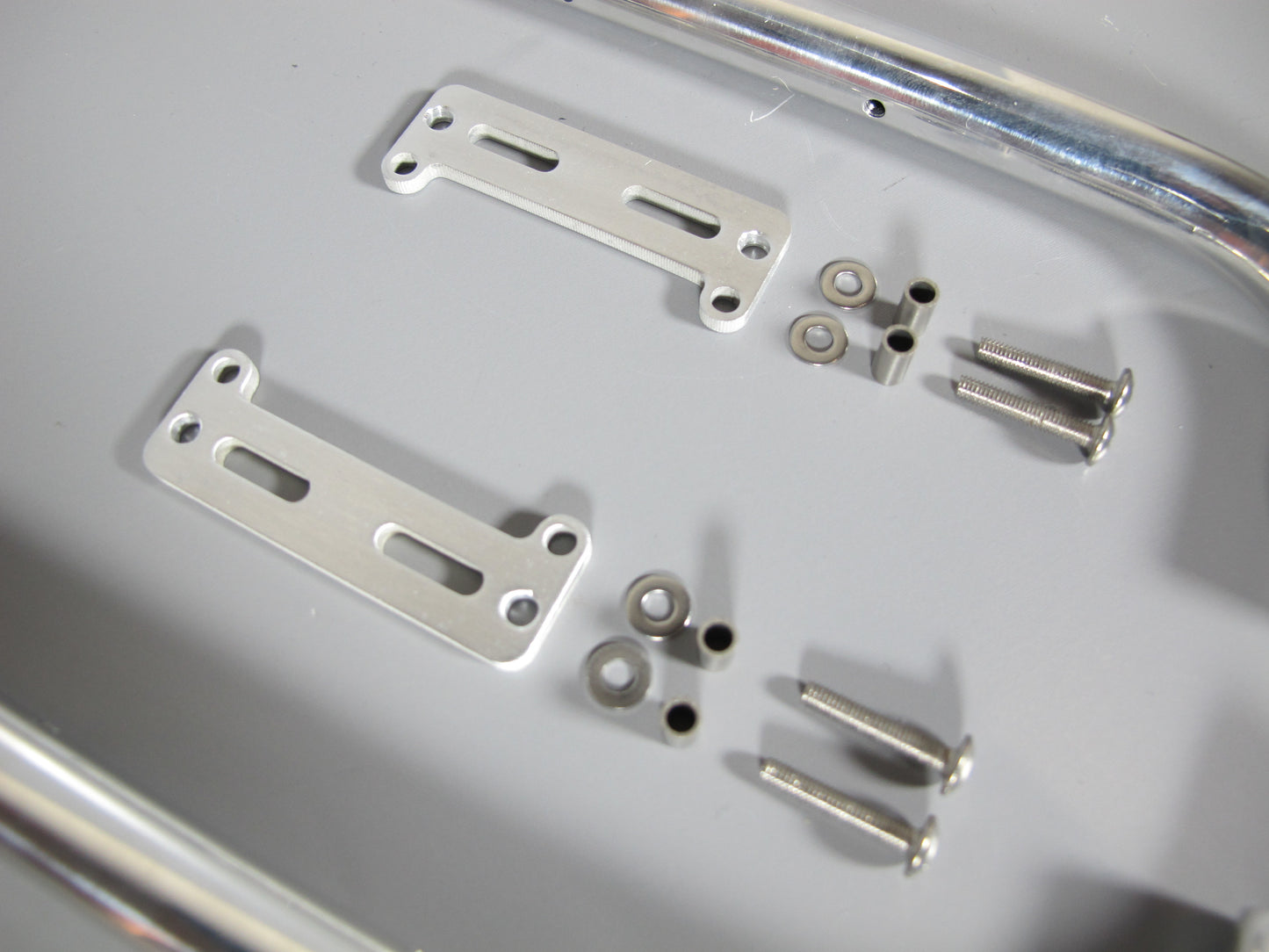 Pair Exhaust Pipe Stack Mounting Plate with Mounting Plate Combo Tamiya R/C Toy 1/14 King Hauler Grand Hauler Semi Tractor