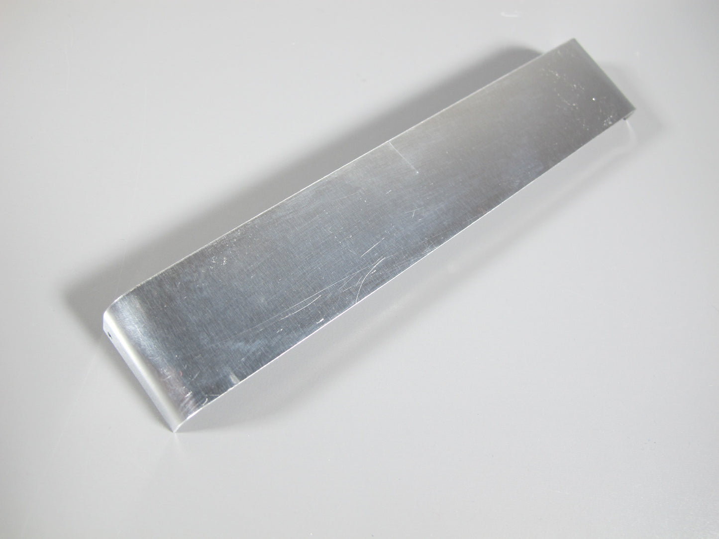 Aluminum Front Windshield Sun Visor Block Plate for Tamiya R/C Toy 1/14 Globeliner Semi Tractor Truck Globe Liner