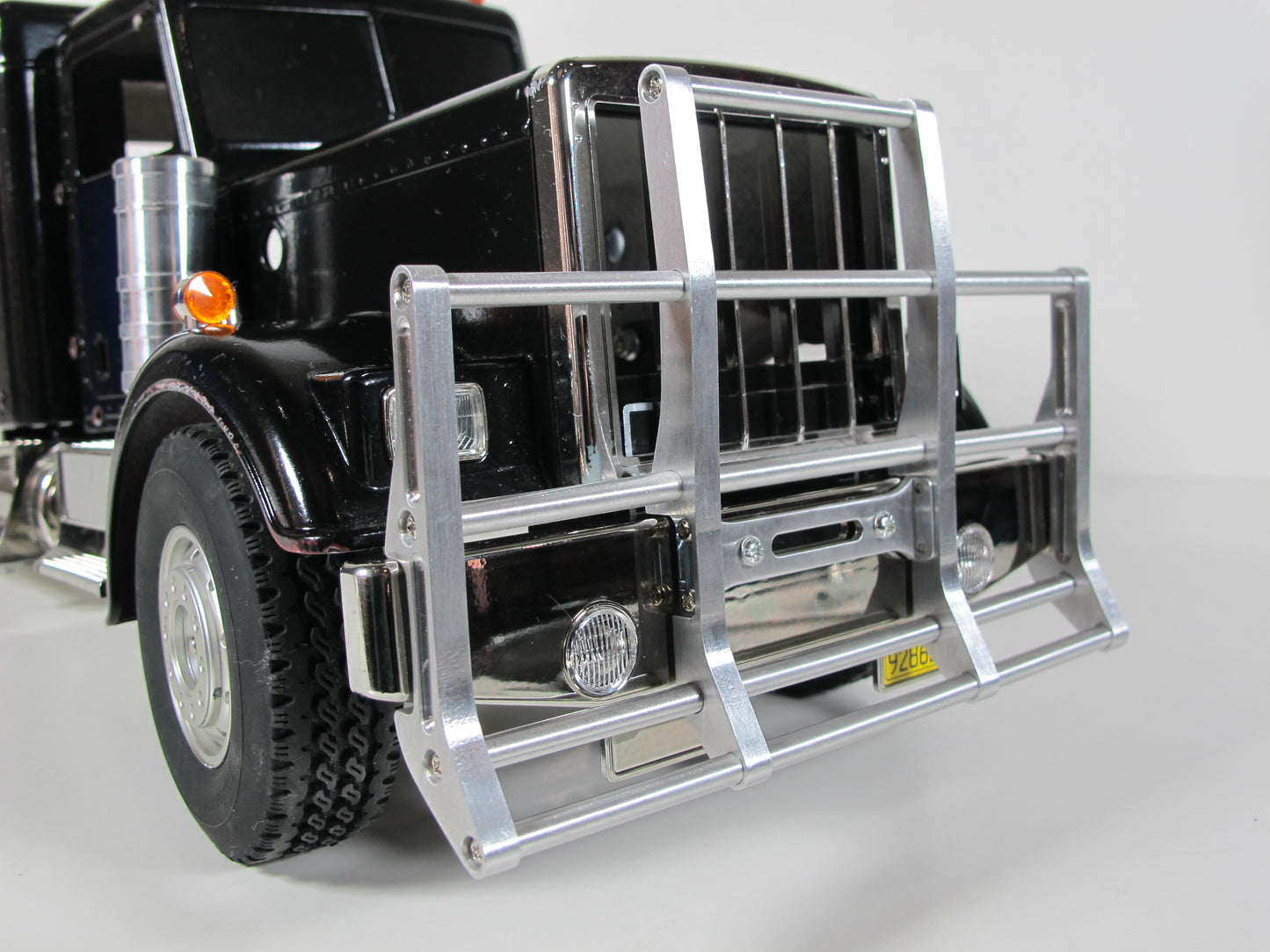 Aluminum Front Animal Bumper Guard Protector for Tamiya R/C 1/14 King Hauler Grand Hauler Knight Hauler Globeliner