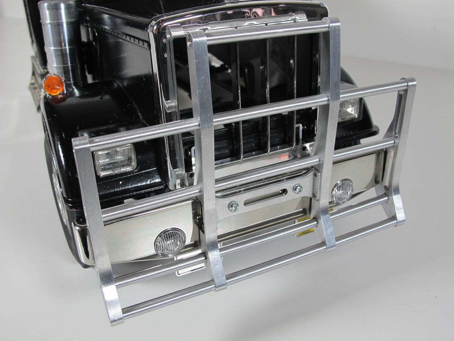 Aluminum Front Animal Bumper Guard Protector for Tamiya R/C 1/14 King Hauler Grand Hauler Knight Hauler Globeliner