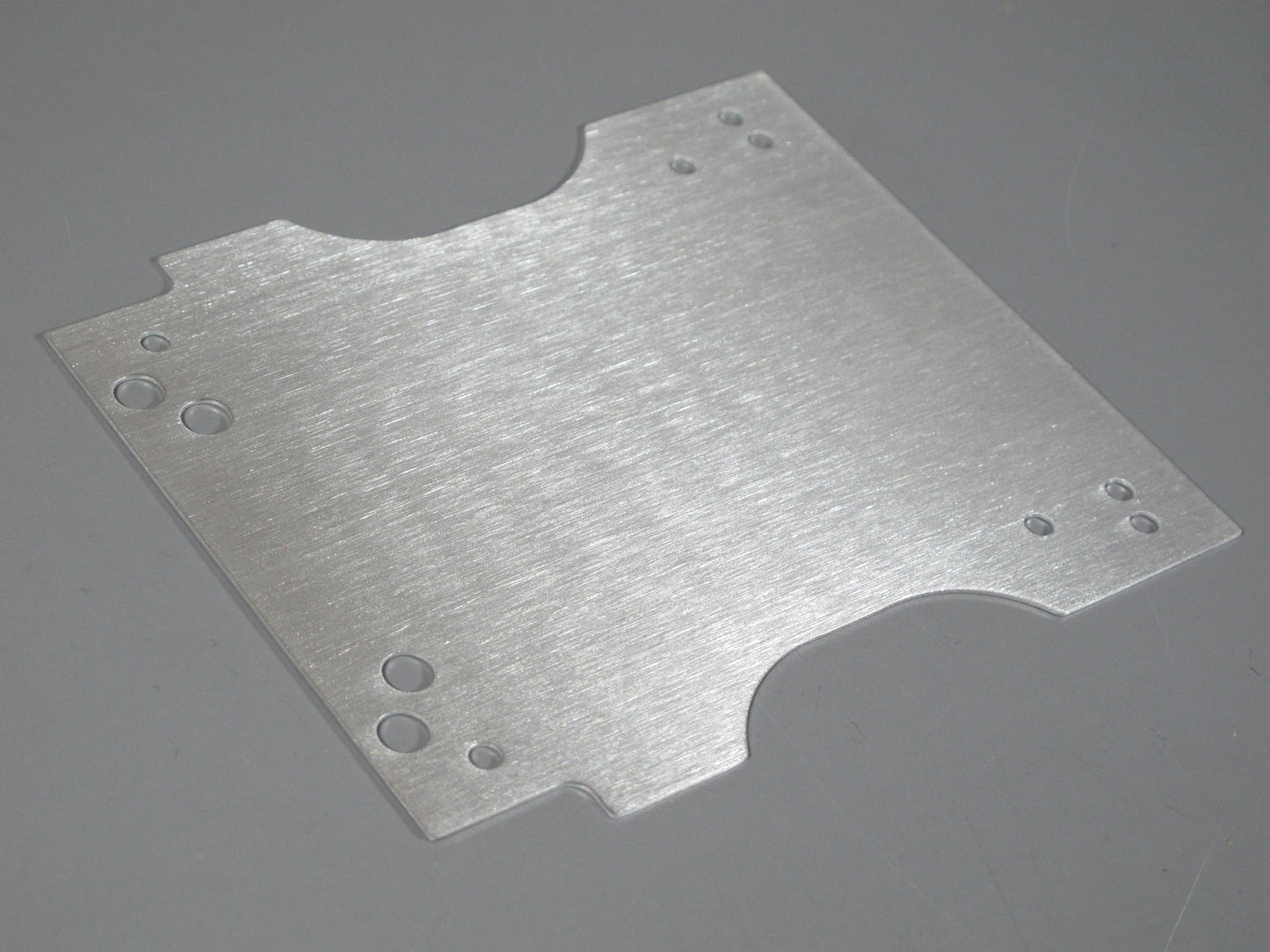 Aluminum Rear Bed Liner Trunk Cover Plate for Tamiya Toy R/C 1/10 Toyota Tundra Truck