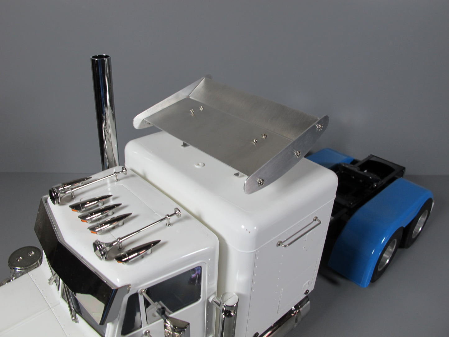 Aluminum 13.1cm Roof Cab Spoiler Wing for Tamiya R/C 1/14 King Hauler Grand Hauler Globeliner Truck