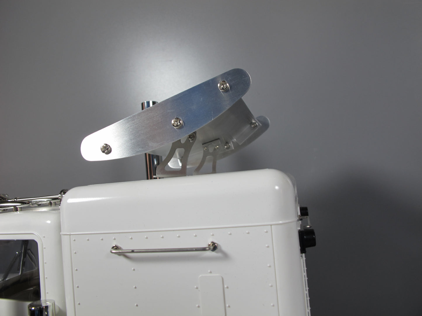Aluminum 13.1cm Roof Cab Spoiler Wing for Tamiya R/C 1/14 King Hauler Grand Hauler Globeliner Truck