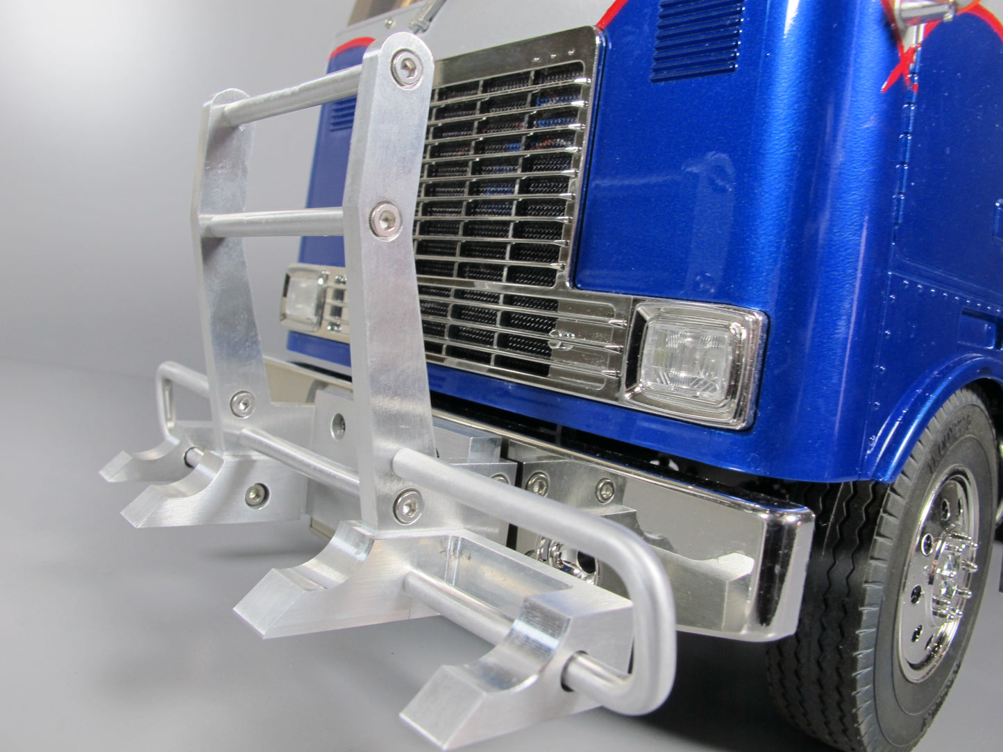 Front Aluminum Animal Protector Bumper Guard for Tamiya Toy R/C 1/14 Semi King Hauler Grand Hauler Knight Hauler GlobeLiner Tractor Truck