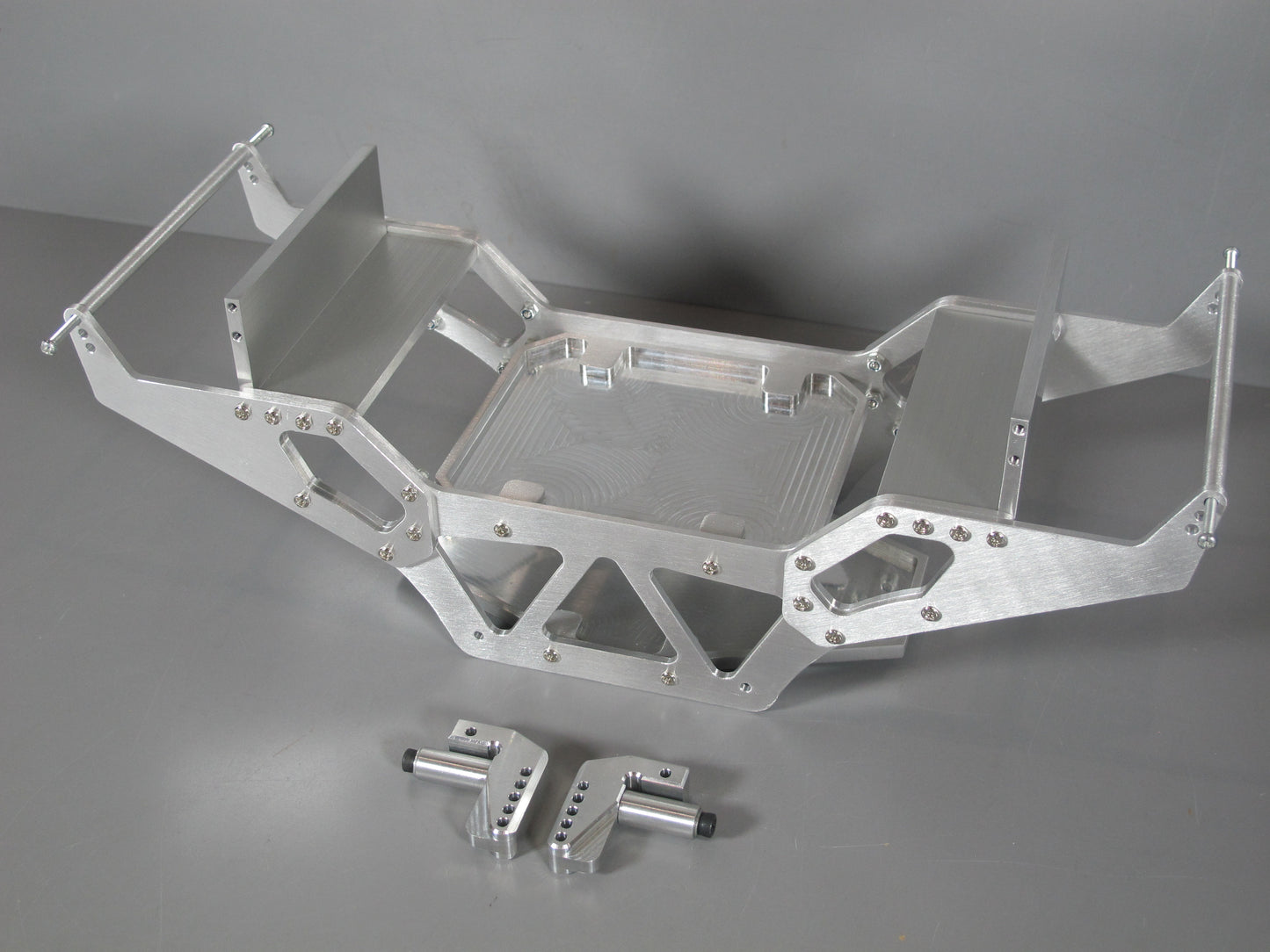 Aluminium Frame Chassis + Axle Suspension Linkage Lock Mount Conversion for Tamiya 1/10 R/C Clodbuster Bullhead Crawler