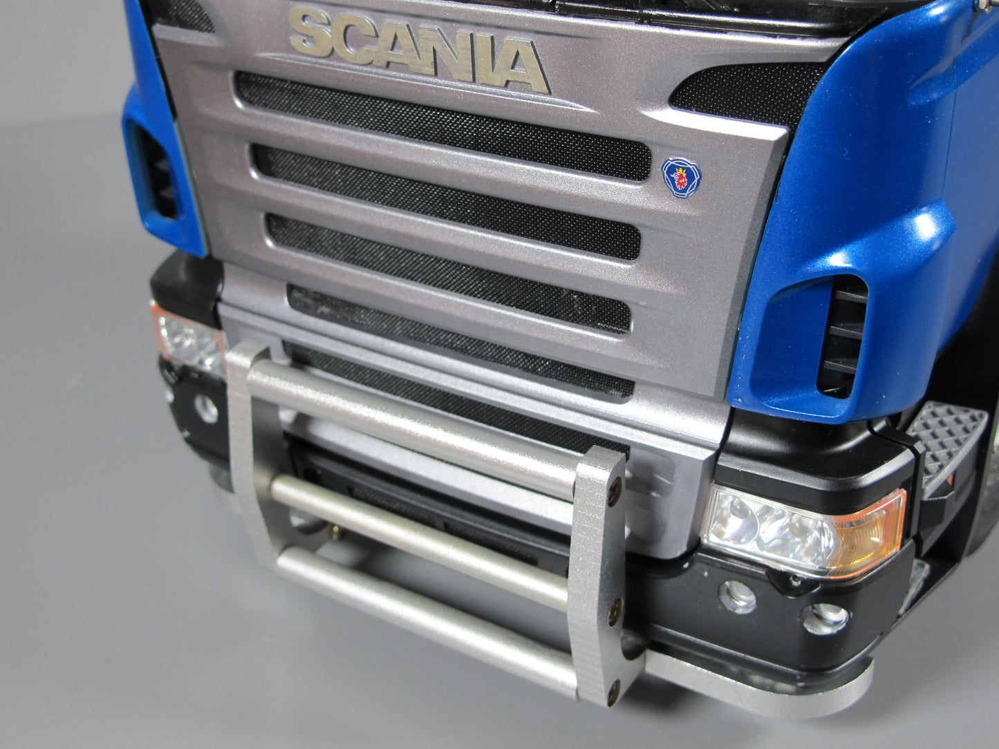 Aluminum Add-on Front Lower Bumper Bull Guard Mount for Tamiya R/C Toy 1/14 Scania Man TGX Knight Hauler Semi Truck