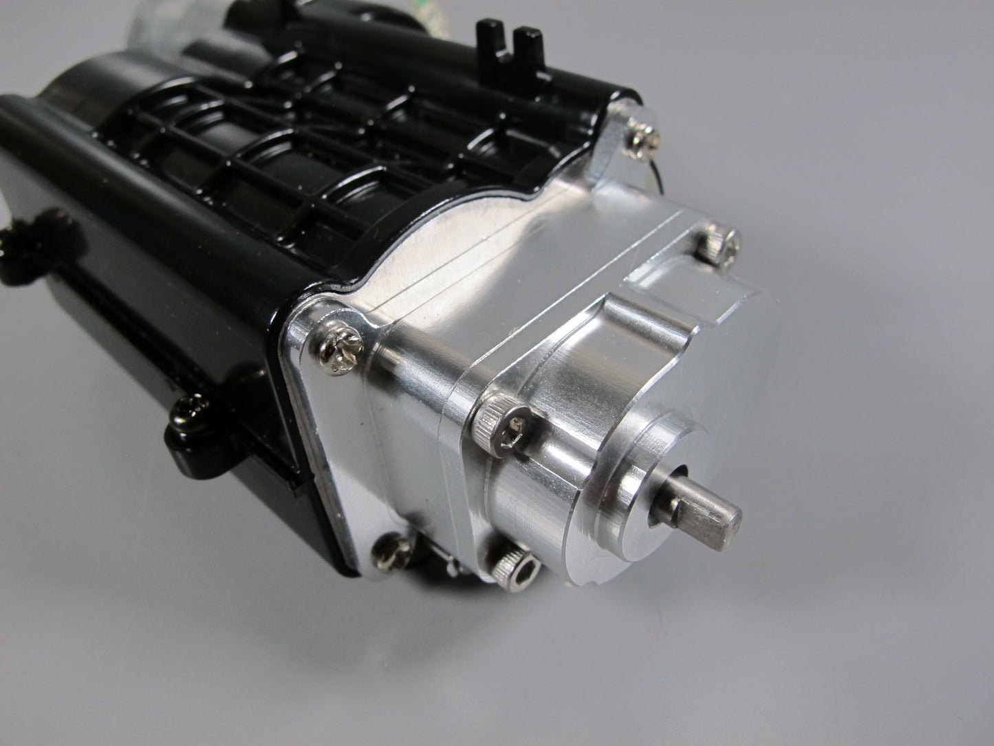 Add-On Speed Reduction 4:1 Transmission Gear Box Transfer Case for Tamiya R/C 1/14 King Hauler Grand Hauler Knight Hauler Aeromax Globeliner Cascadia Scania Volvo Actros Man