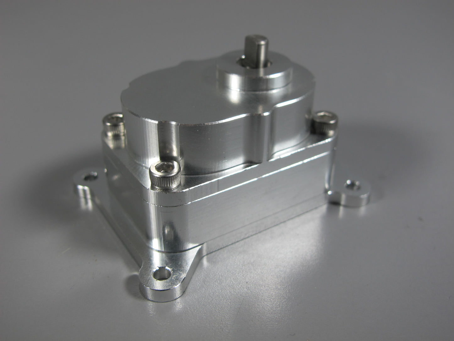 Add-On Speed Reduction 4:1 Transmission Gear Box Transfer Case for Tamiya R/C 1/14 King Hauler Grand Hauler Knight Hauler Aeromax Globeliner Cascadia Scania Volvo Actros Man