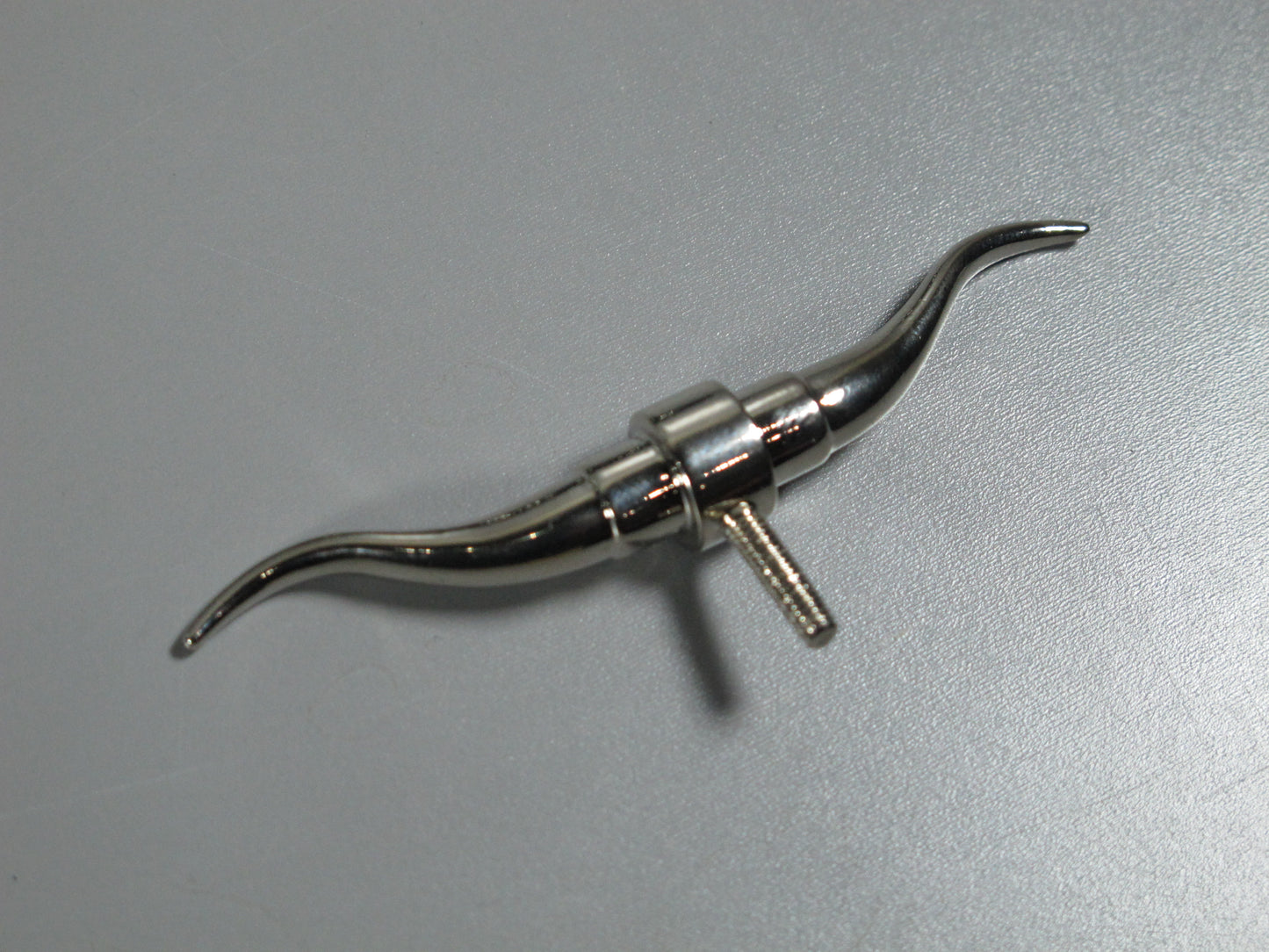 Front Hood Bull Horn Ornament Emblem for Tamiya 1/14 R/C "Toy" King Hauler Grand Hauler Aeromax Knight Hauler Cascadia Semi Truck