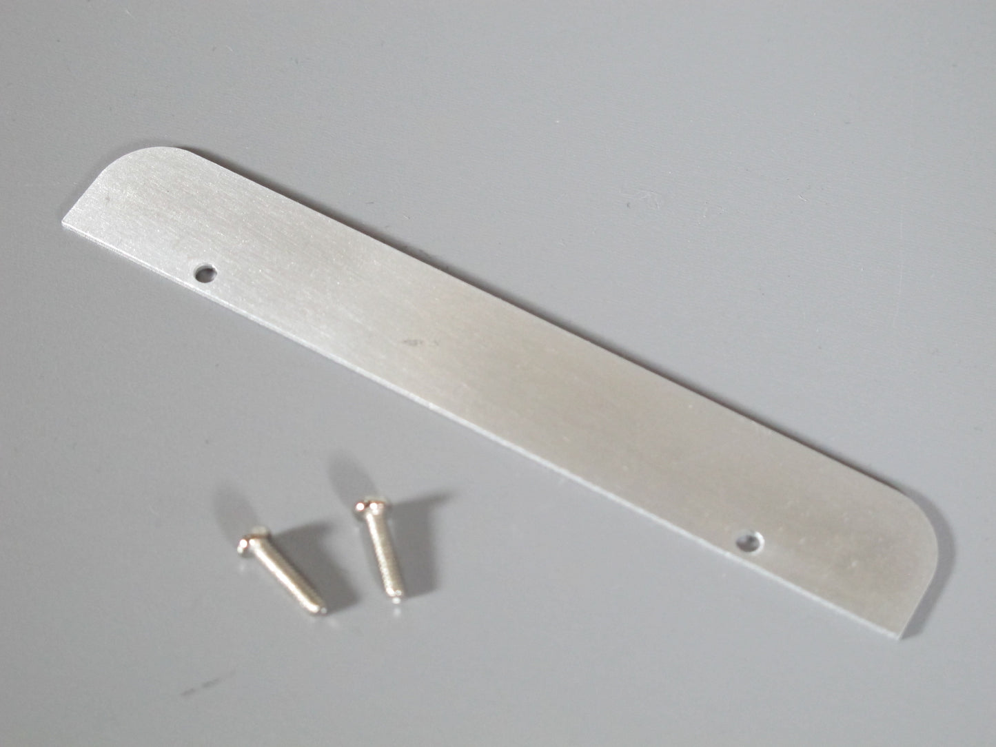 Aluminum Front Hood Stone Deflector Shield for Tamiya Toy R/C 1/14 King Hauler Knight Hauler Grand Hauler F350