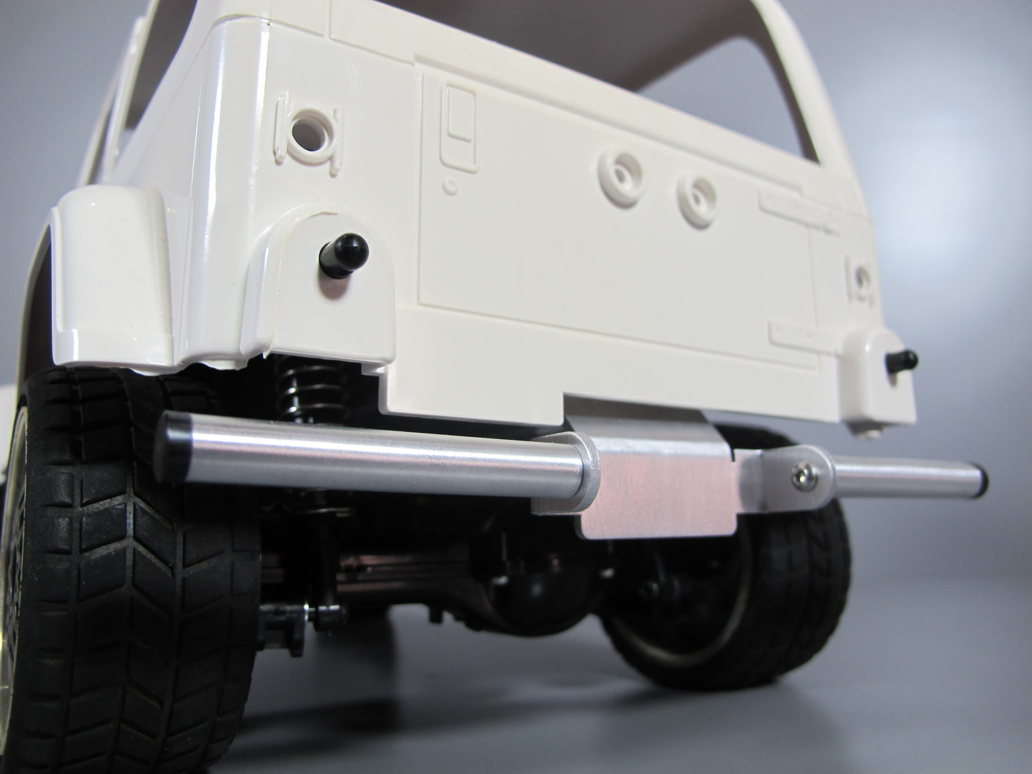 Aluminum Rear Bumper Mount Guard Protector Bar for Tamiya 1/10 CC01 Chassis Jeep Bronco Unimog Pajero