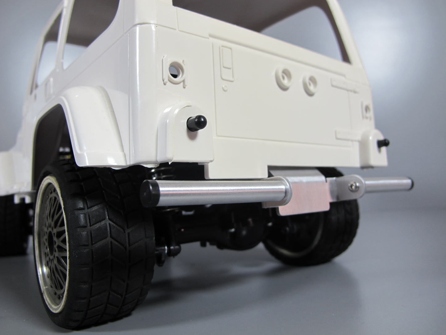 Aluminum Rear Bumper Mount Guard Protector Bar for Tamiya 1/10 CC01 Chassis Jeep Bronco Unimog Pajero