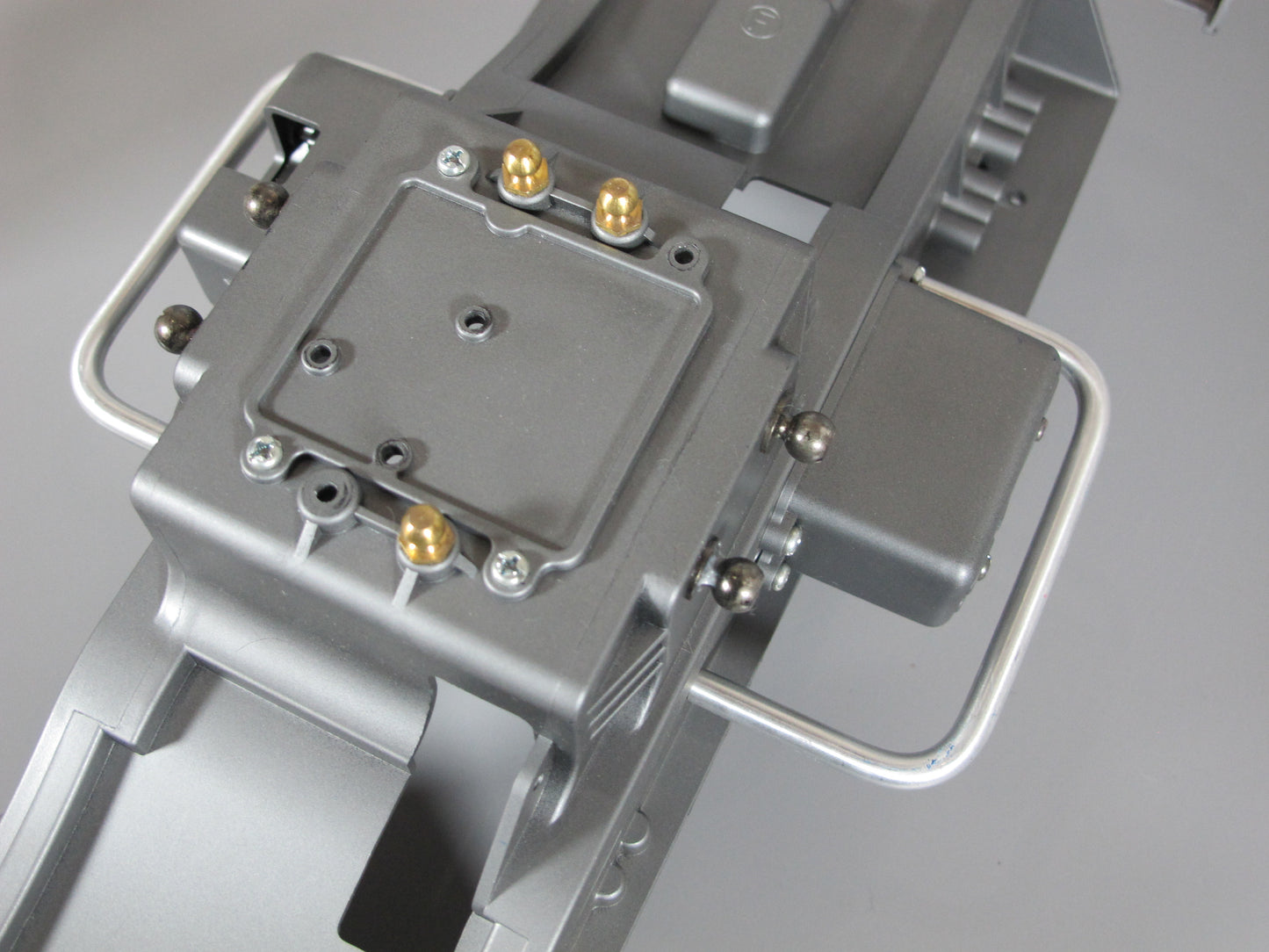 Pair Aluminum Side Step Nerf Bar Chassis Mount Battery Stopper for Tamiya 1/10 R/C Super ClodBuster Truck