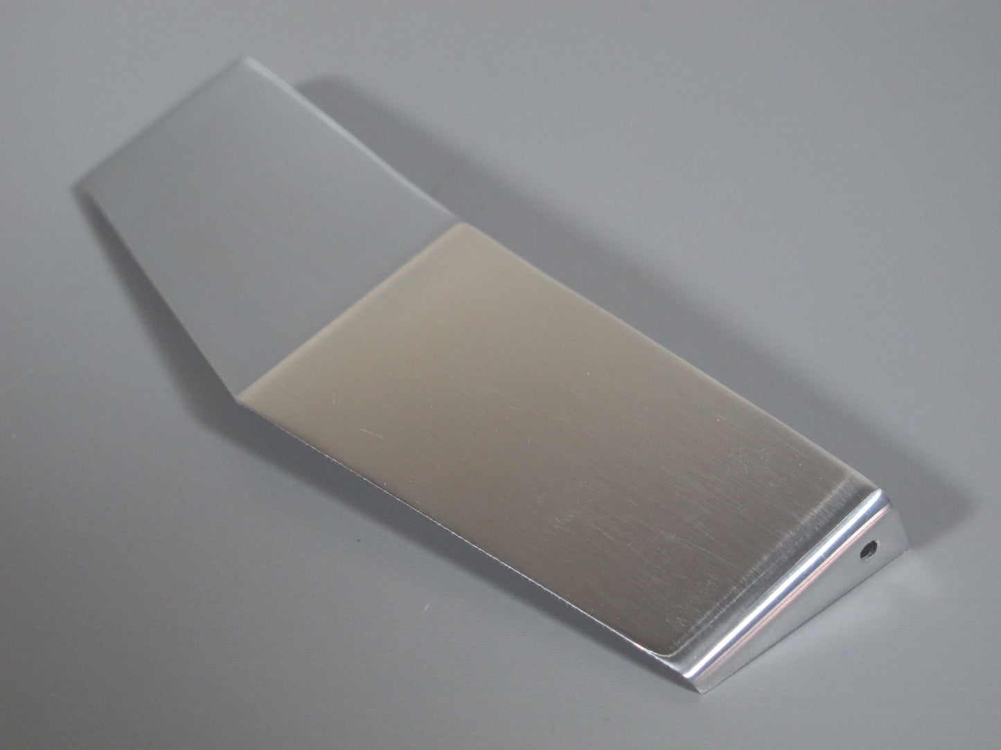 Aluminum Bowtie Sun Visor Mount Plate for Tamiya R/C Toy 1/14 King Hauler Grand Hauler