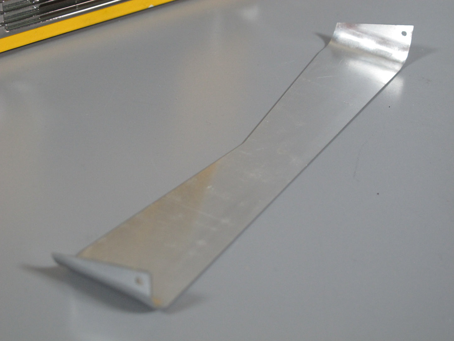 Aluminum Bowtie Style Sun Visor Block Mount Plate for Tamiya R/C 1/14 GlobeLiner Semi Truck