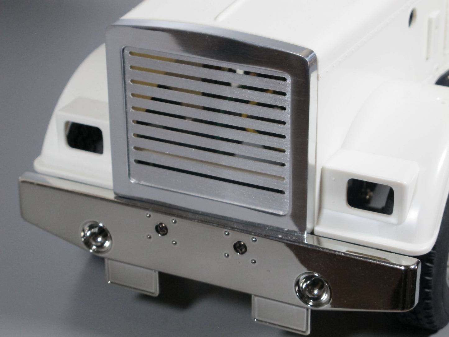 Aluminum Front Grill Billet Shield Plate Style for Tamiya 1/14 Semi King Hauler Grand Hauler Truck