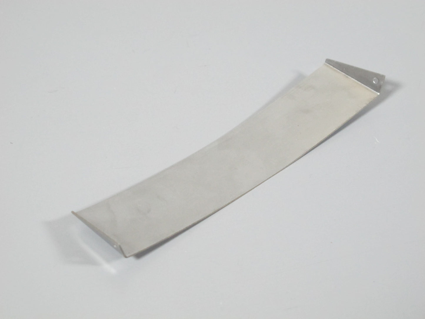 Front Aluminum Sun Visor Mount Plate for Tamiya R/C 1/14 Ford Aeromax Semi Truck