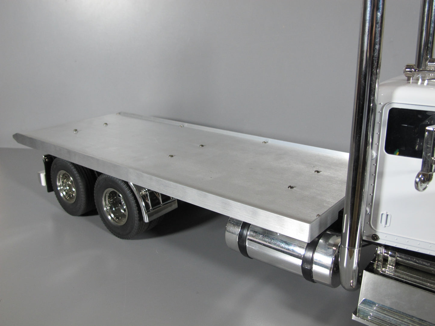 Aluminum 19 inch Flat Rear Bed Deck Section "ONLY" for custom Tamiya 1/14 R/C Toy King Hauler Grand Hauler Globeliner Semi Truck