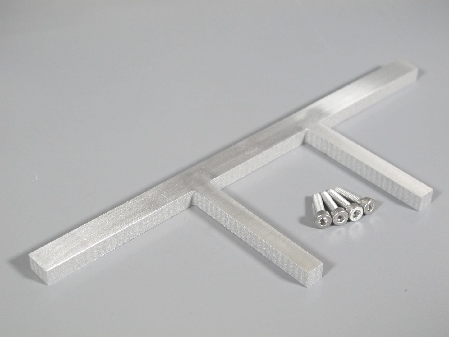 Rear Aluminum Lower Chassis Mount Bumper Protector Bar for Tamiya 1/14 R/C Toy Semi Tank Fuel Box Trailer Flatbed
