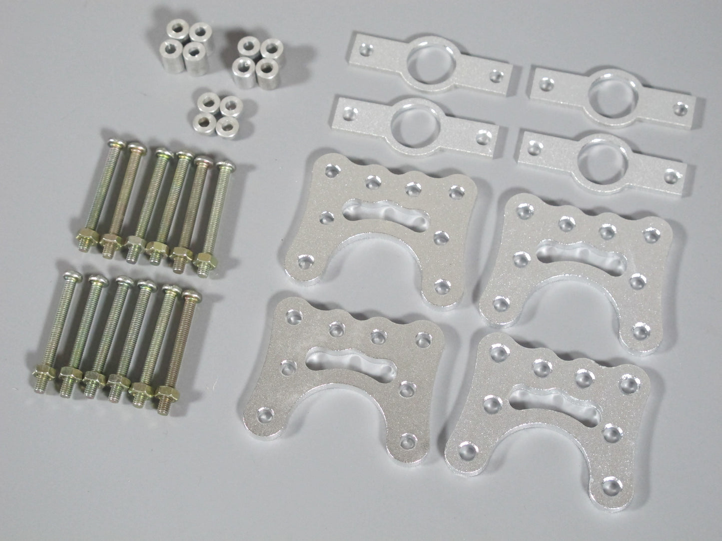 Aluminum Front Rear Axle Link Shock Suspension Mount Bracket for Tamiya R/C Toy 1/10 Super Clodbuster Bullhead