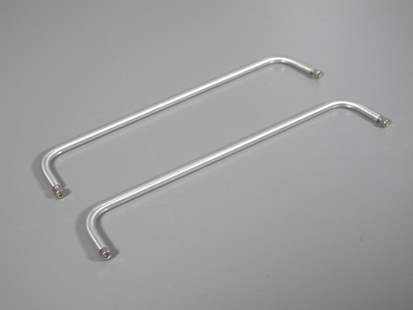 Pair Aluminum Side Bed Trunk Side Rail Bar for Tamiya 1/10 R/C Toy Toyota Hilux Pickup Truck