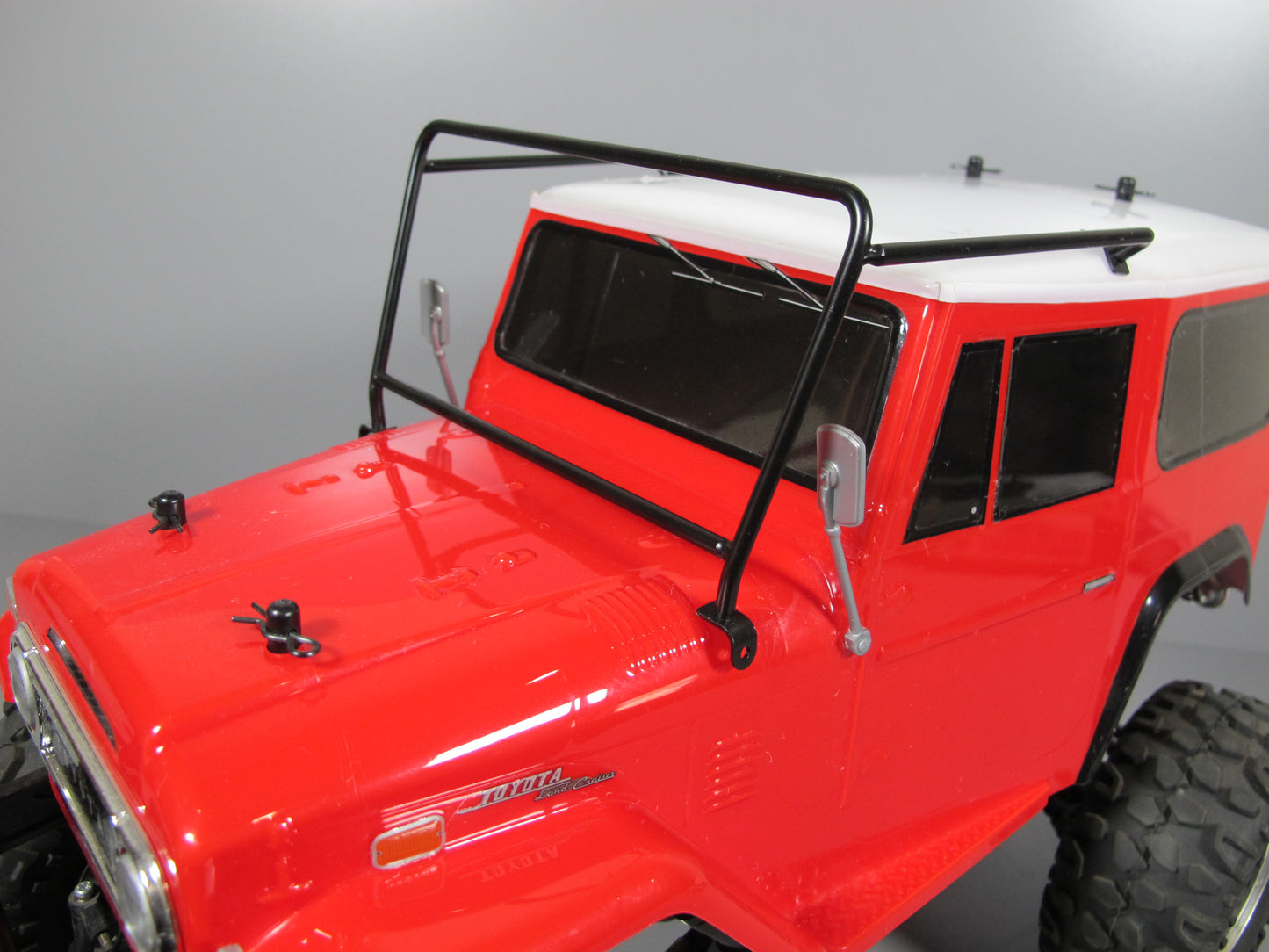 Front Hood Windshield Metal Frame Rack Mount Guard for Tamiya 1/10 R/C Toyota Land Cruiser