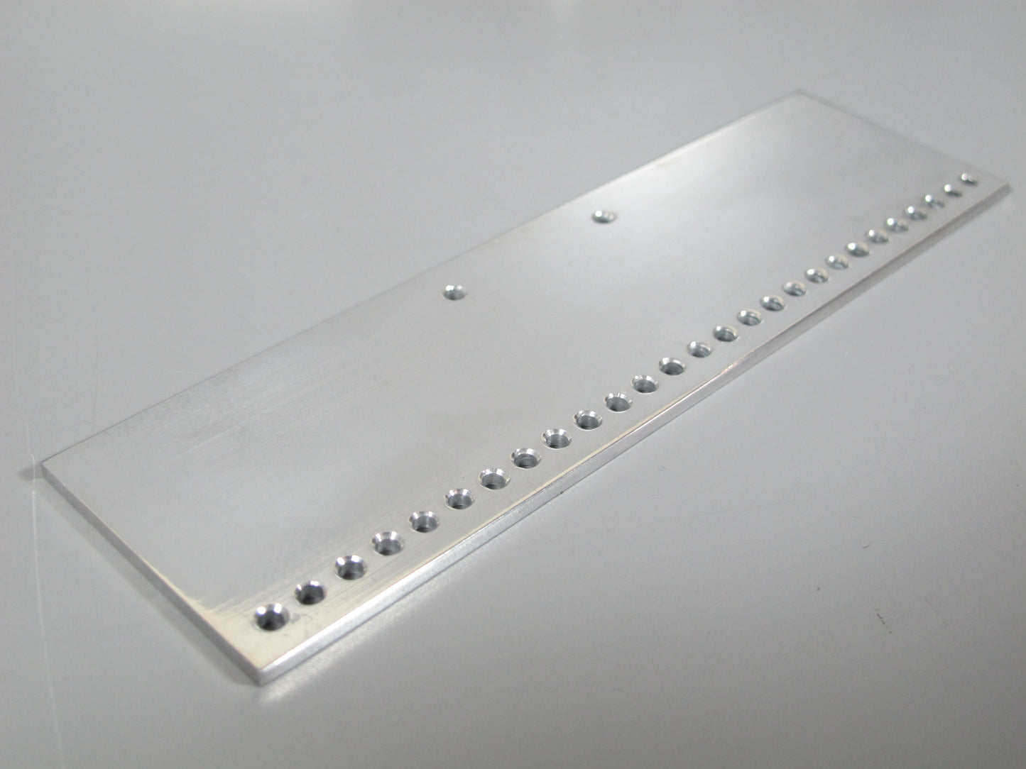 Aluminum Front Bumper Drill Style for Tamiya R/C 1/14 Semi GlobeLiner King Hauler Grand Hauler Knight Hauler