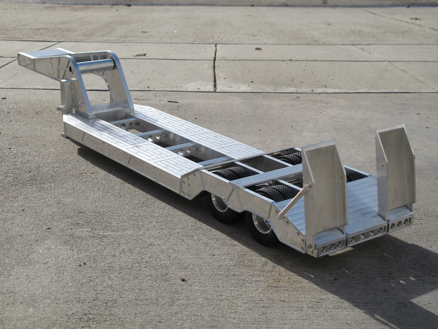 Aluminum Toy 2-Axles Flatbed Deck Gooseneck Trailer for Tamiya R/C 1/14 King Hauler Grand Hauler Knight Hauler Cascadia Globeliner Scania Actros Aeromax