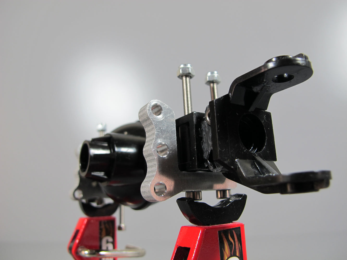 4x Reposition Axle Suspension Mount Bracket for Tamiya 1/10 R/C Toy Toyota Hilux Tundra Pickup Ford F350