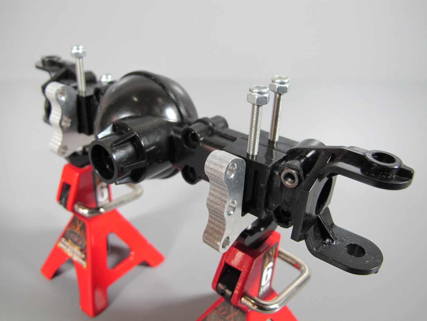 Relocate Axle Suspension Shock Mount Linkage Bracket for Tamiya 1/10 R/C Toyota Hilux Tundra Ford F350 Highlift Truck