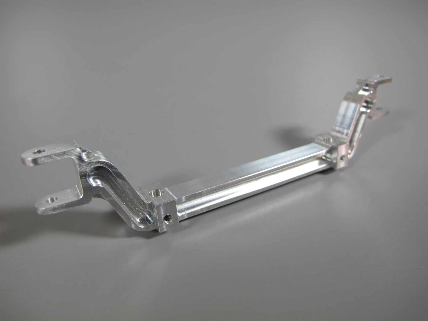Aluminum 1cm Lower Drop Front Axle Upright CrossBar for Tamiya 1/14 Semi King Hauler Grand Hauler Globeliner Cascadia Knight HaulerTruck