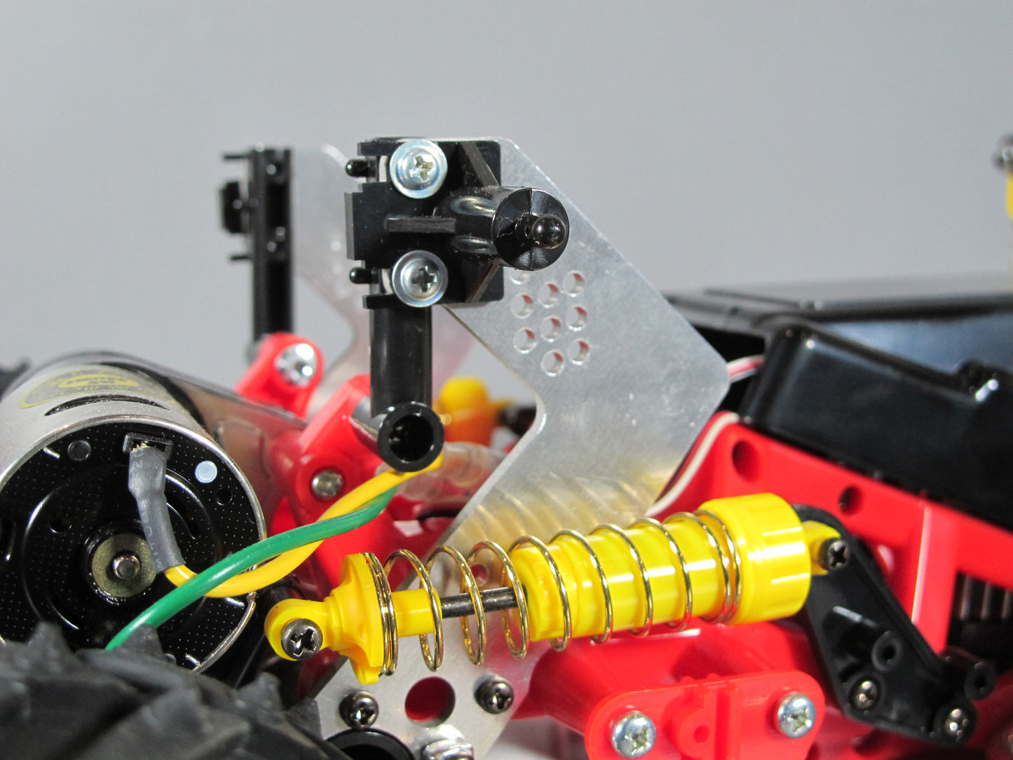 Aluminum Pair Rear Shock Suspension Mount Stay Plate for Tamiya 1/10 R/C Blackfoot Monster Beetle MudBlaster