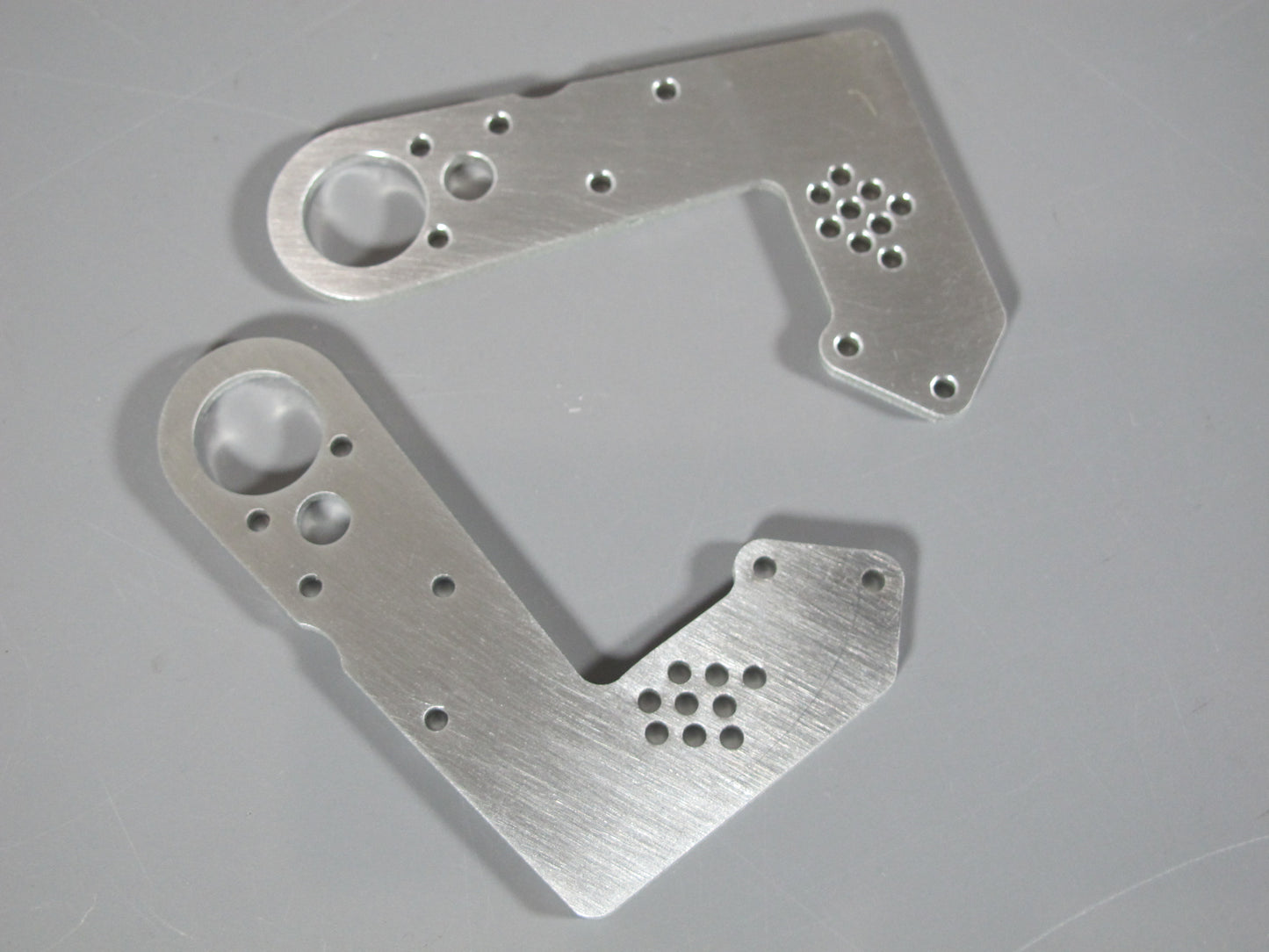 Aluminum Pair Rear Shock Suspension Mount Stay Plate for Tamiya 1/10 R/C Blackfoot Monster Beetle MudBlaster
