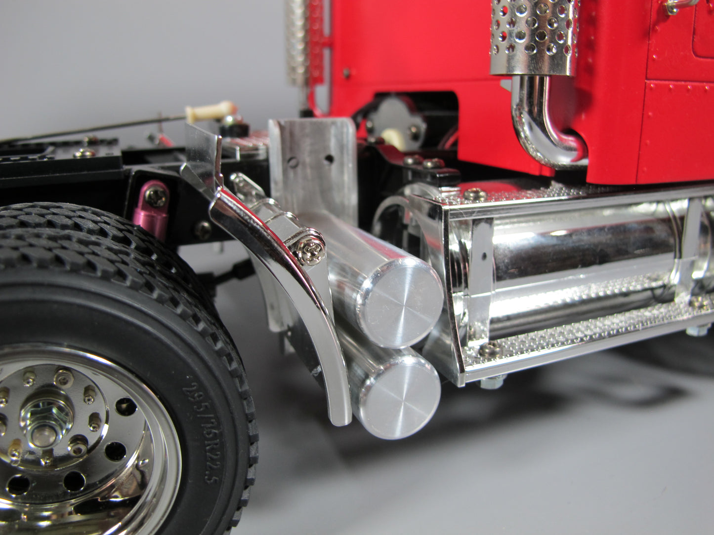 Aluminum Simulate Dual Air Oil Tank Tamiya R/C TOY 1/14 King Knight Grand Hauler Scania Freightliner Globeliner Volvo Mercedes Benz