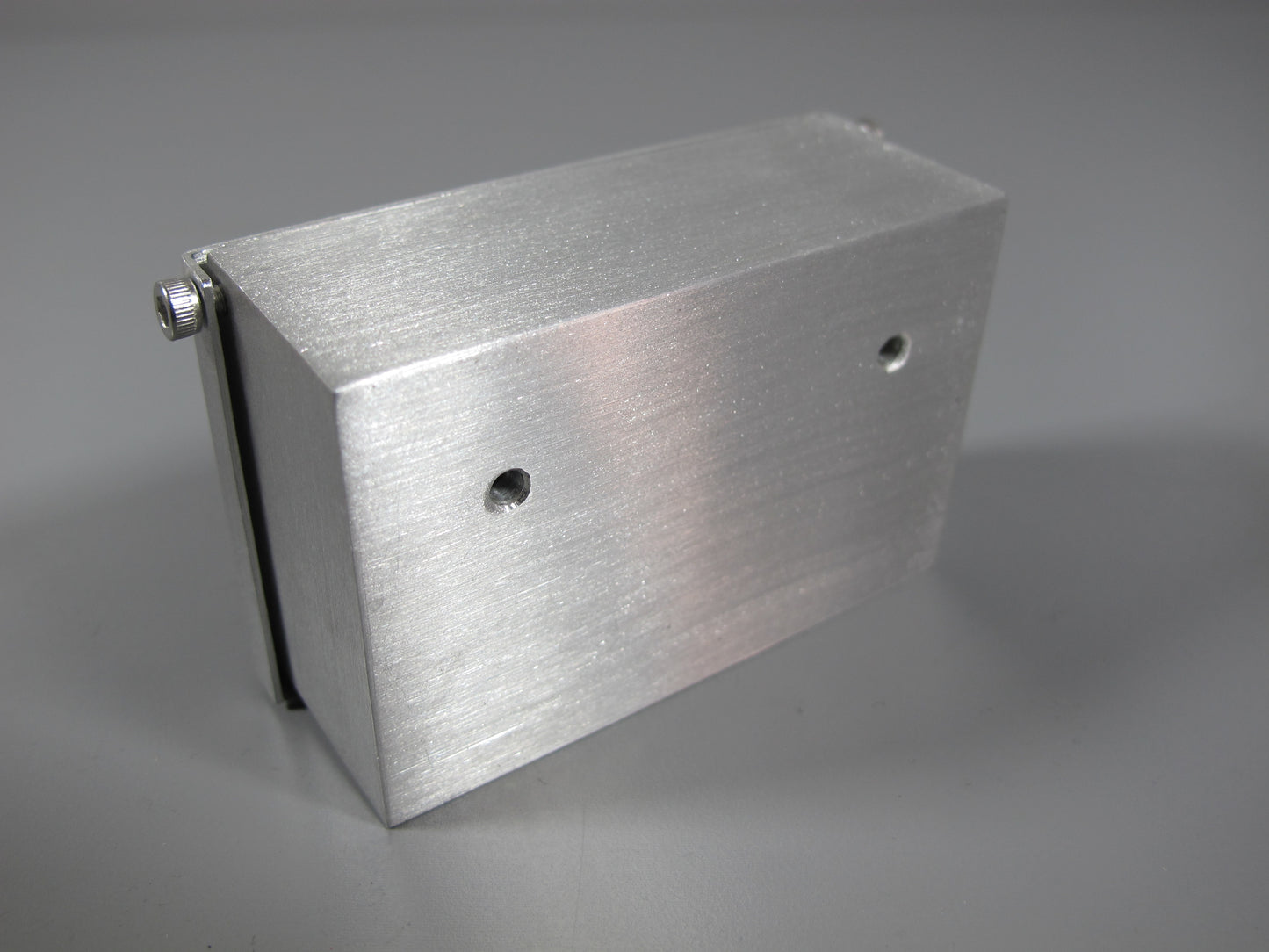 Aluminum Side Mount Tool Box with Lid for Tamiya "TOY" R/C 1/14 Trailer Flatbed Tanker Container King Hauler Grand Hauler Aeromax Scania