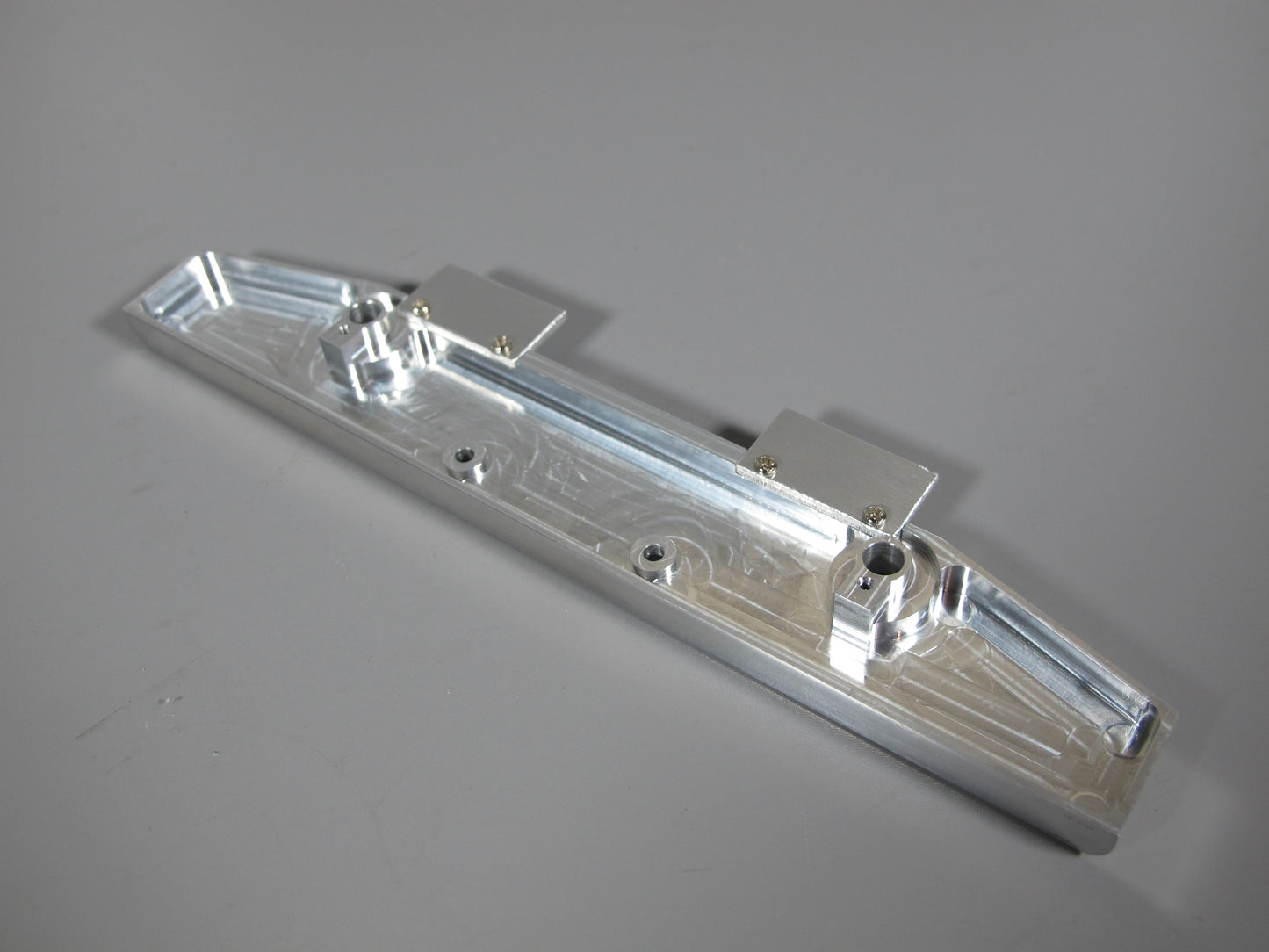 Aluminum Factory Style Front Bumper Guard for Tamiya R/C 1/14 Semi King Hauler Grand Hauler Globeliner
