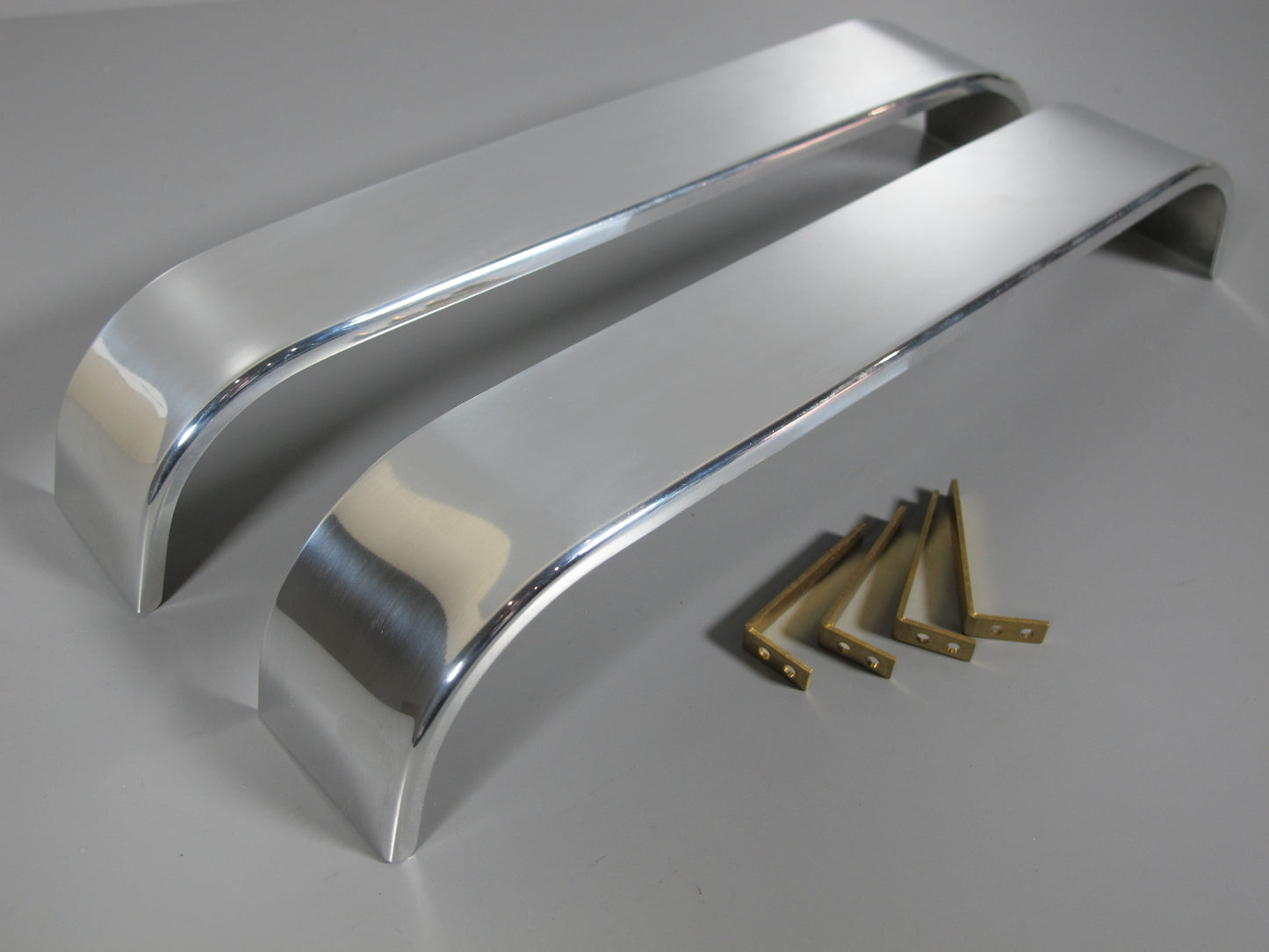 Pair Aluminum Rear Tri Axle Fender Cover + Mount for Tamiya Toy R/C 1/14 King Hauler Grand Hauler Knight Hauler Cascadia Aeromax Semi Truck