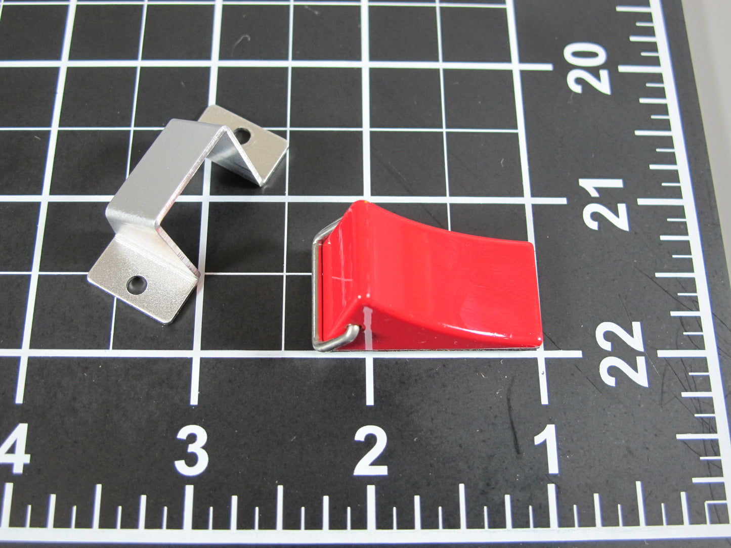 Toy Wheel Rim Tire Chock Stopper for Any Tamiya R/C 1/14 King Hauler Knight Hauler Grand Hauler Trailer Cascadia Aeromax Scania Actros Man